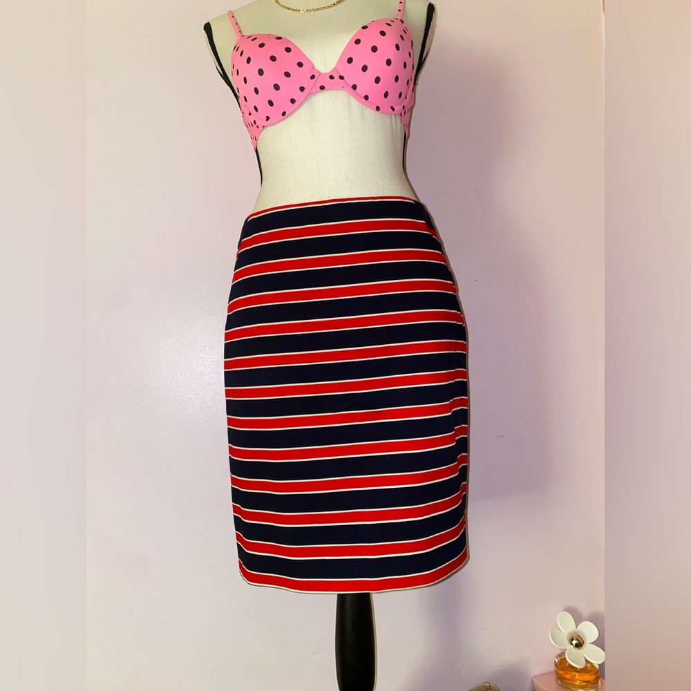 THE LIMITED Women’s Pencil Mini Skirt. Stripe Navy/Red. Size 2